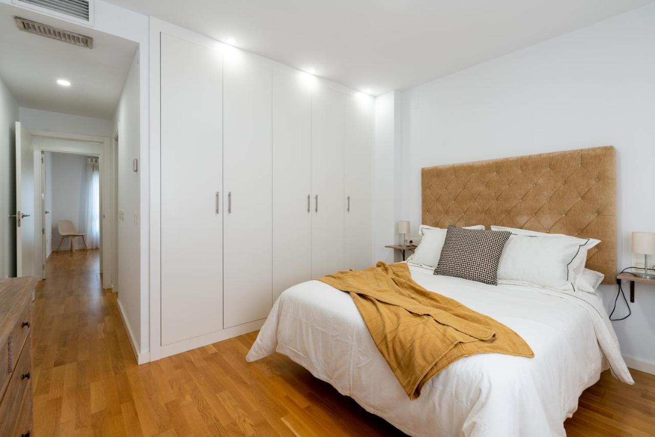 Piso Nuevo En Triana Apartment Sevilla Bagian luar foto