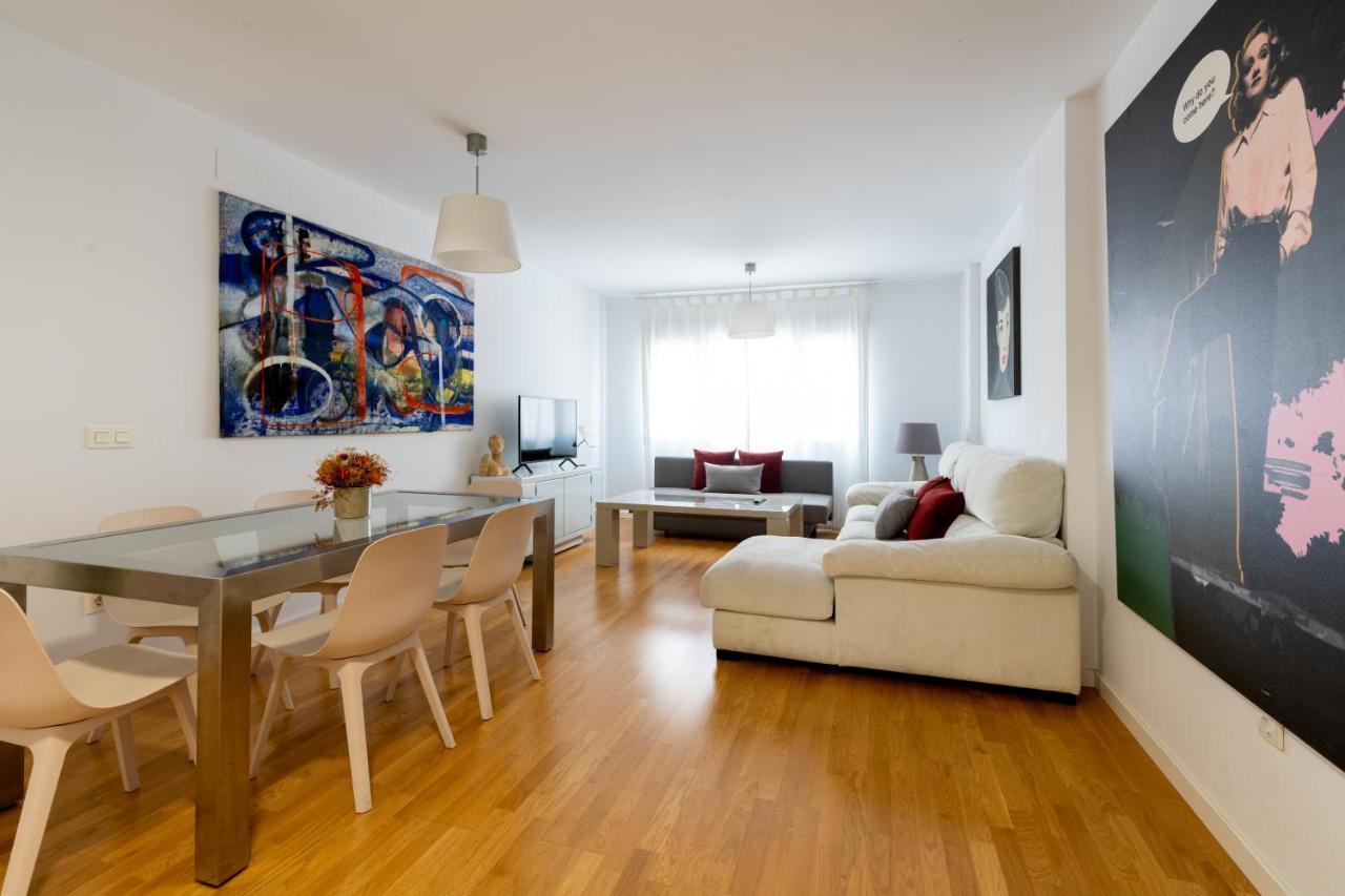 Piso Nuevo En Triana Apartment Sevilla Bagian luar foto